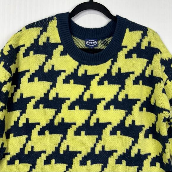 Scoop NYC Navy Blue & Yellow Houndstooth Crew Neck Sweater Women’s Size Medium - Picture 3 of 5